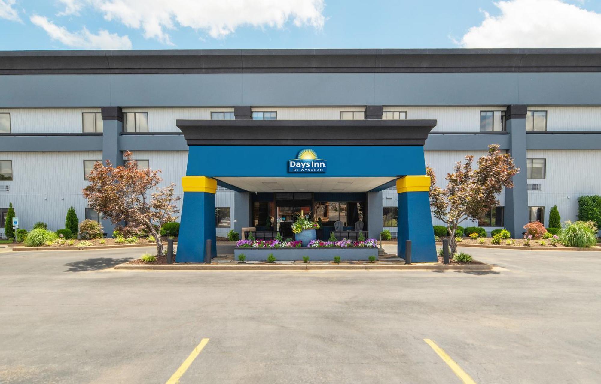 Days Inn By Wyndham Fort Smith Dış mekan fotoğraf